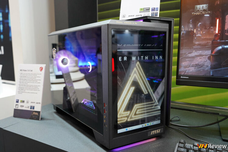 DSC00020_1280 logo mau.jpg