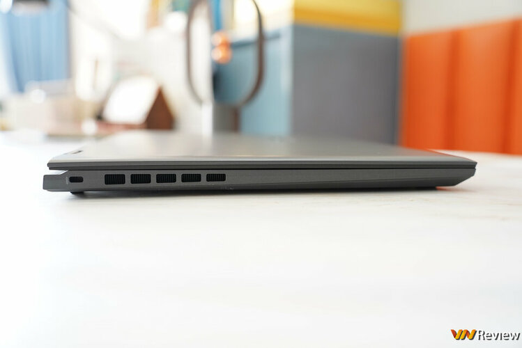 DSC01498_1280 logo mau.jpg