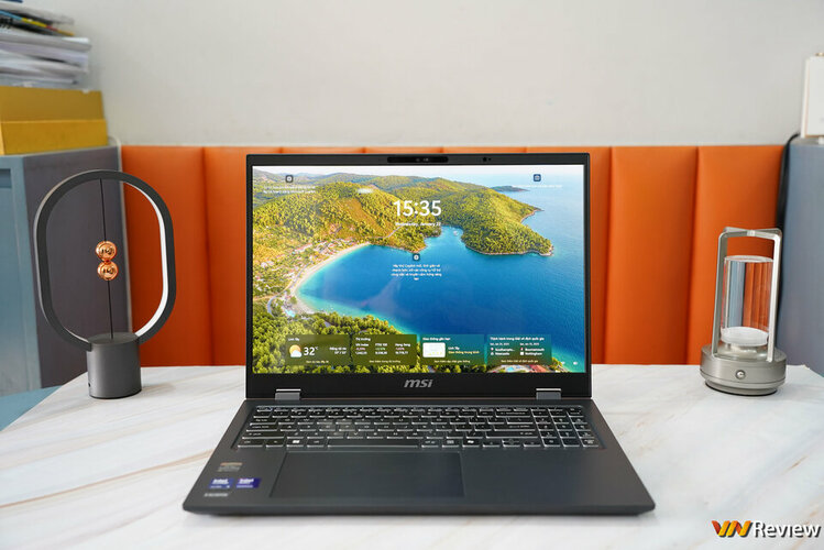 DSC01868_1280 logo mau.jpg