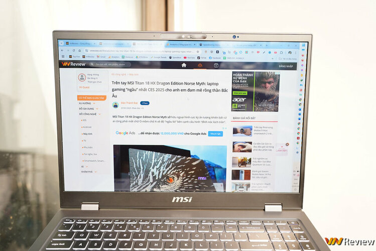 DSC01949_1280 logo mau.jpg