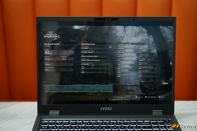 DSC01925_1280 logo mau.jpg