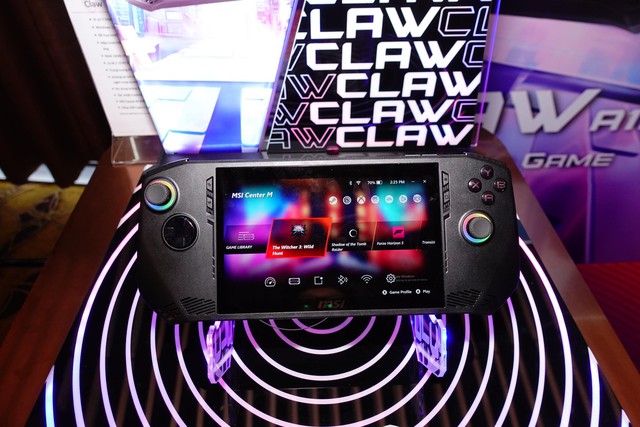 MSI đem mẫu máy chơi game cầm tay Claw về Việt Nam- Ảnh 1.